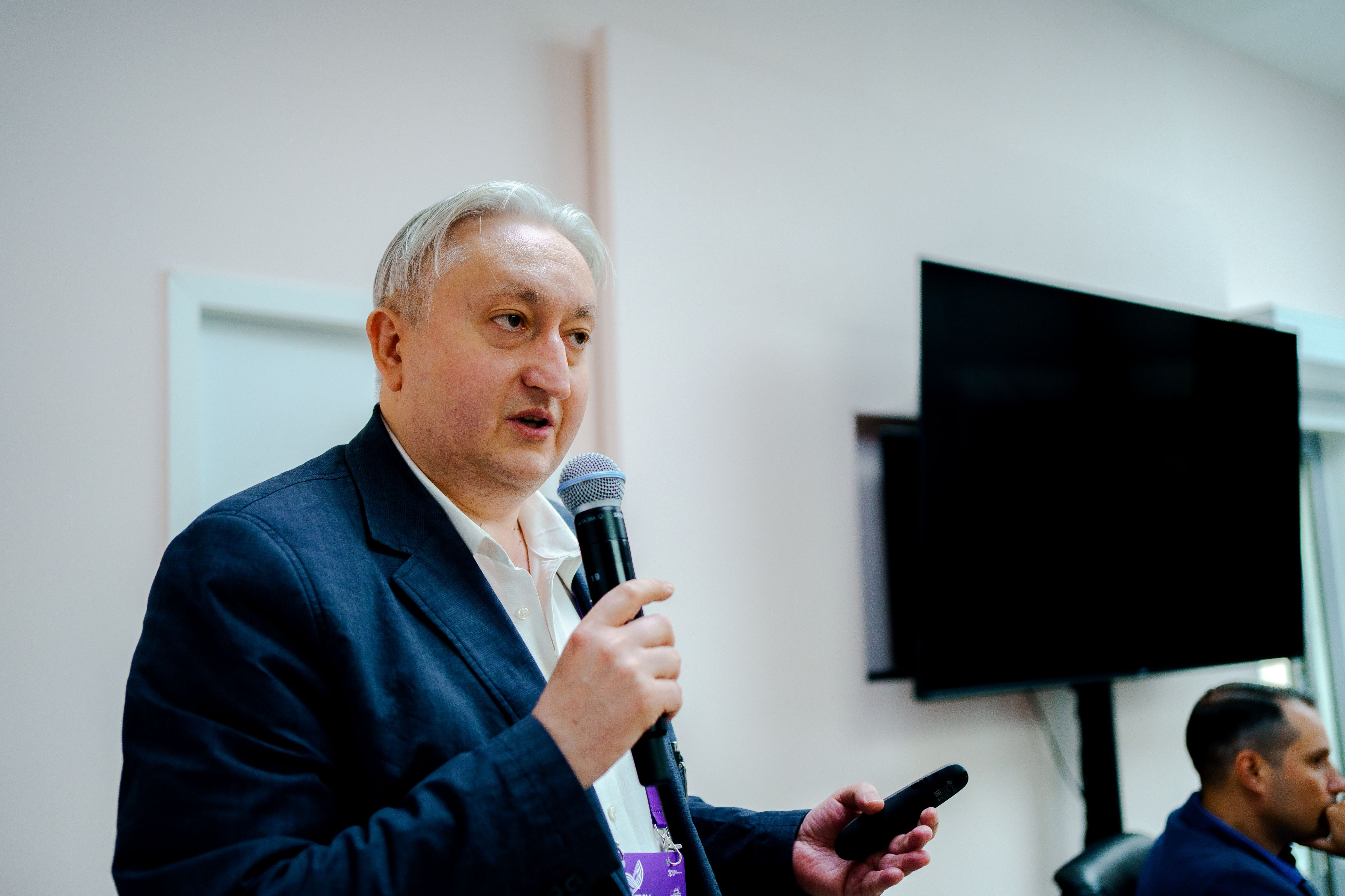 фотография: Дмитрий Фоменков}