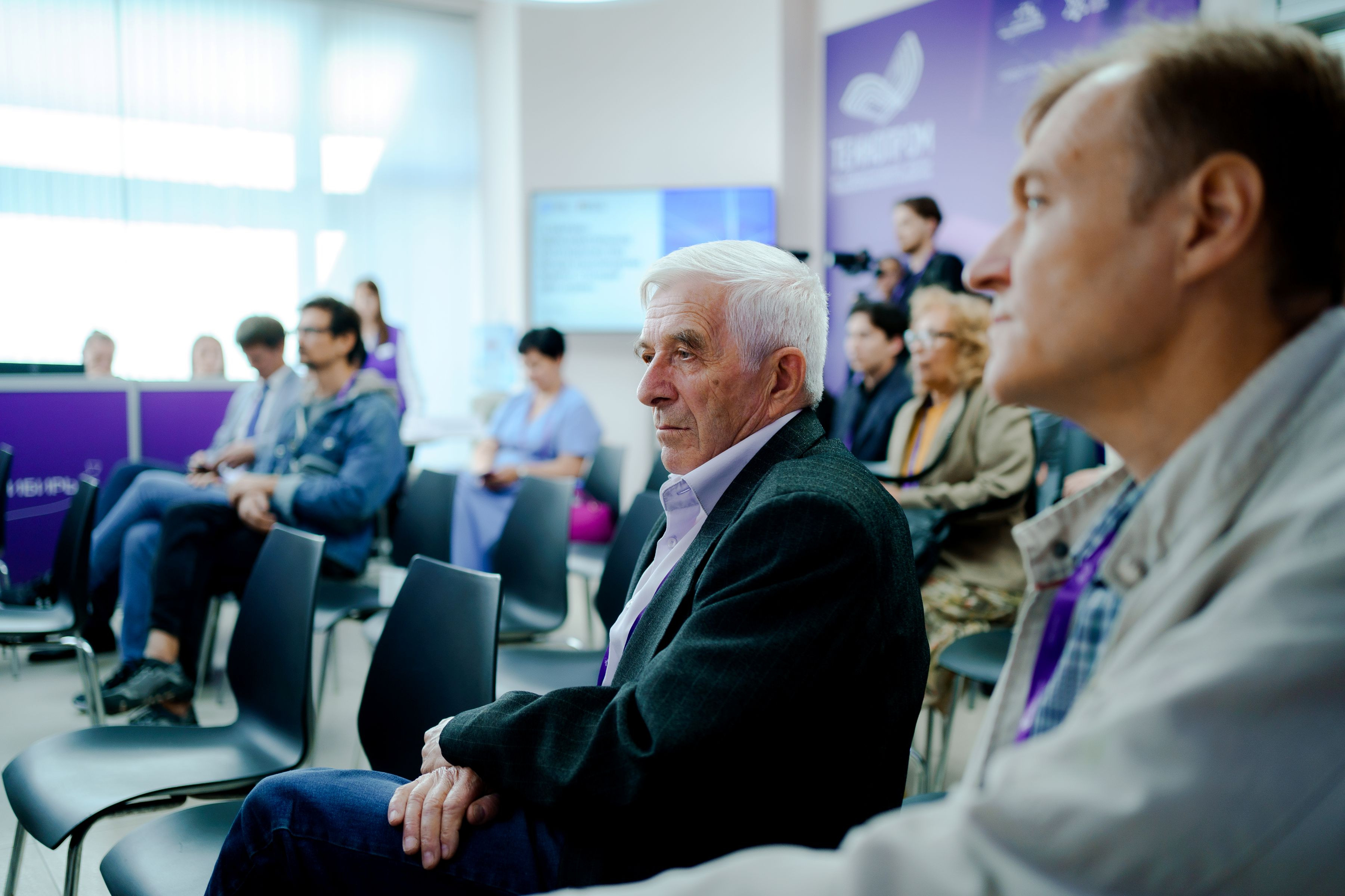 фотография: Дмитрий Фоменков}